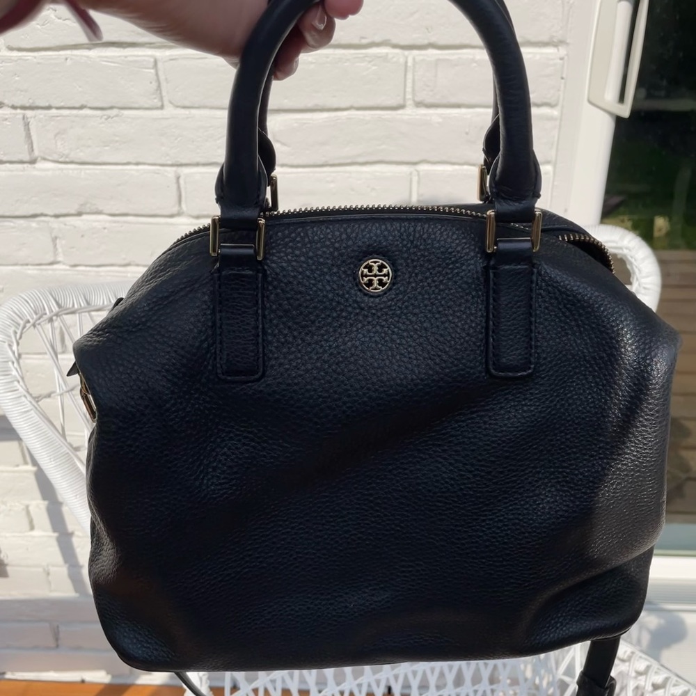 Amazing classic Tory Burch purse like new